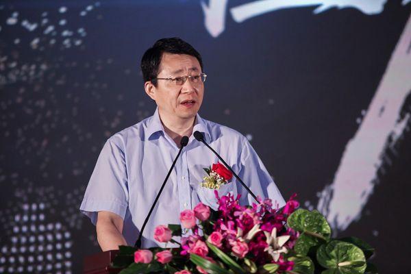 探索未来的新澳门与香港，正版免费资本车及其全面释义、解释与落实