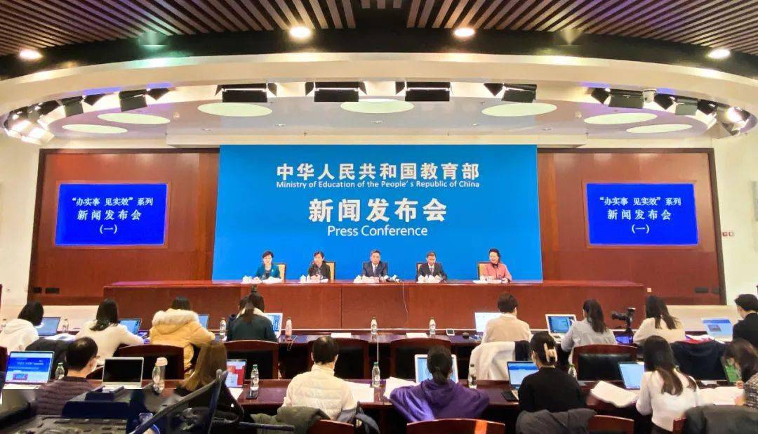 新奥正版资料大全—精选解析与资讯落实，由马永超为您深度解读